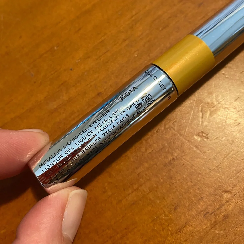 Marc Jacobs Highliner Gold Getter